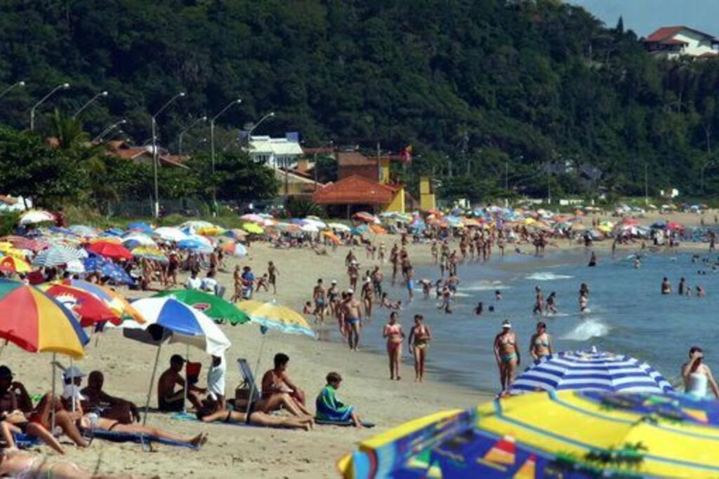 Otima Casa Em Penha Sc Beto Carrero Ideal Para Familias Экстерьер фото